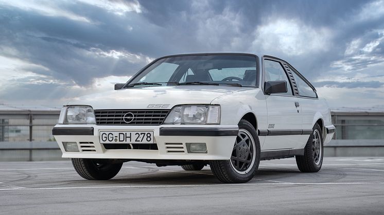 Opel_520327
