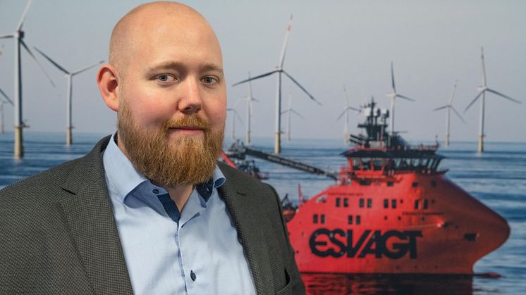 ”Vi sparer op mod halvanden times arbejde med at indtaste data i skibets log – hver dag.”  Mikkel Damgaard Pedersen, IT Solutions Architect, ESVAGT.