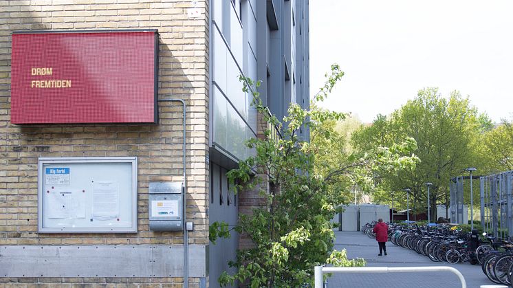 Fremtiden er nær af Center for Militant Futurologi. Foto af Nils Elvebakk Skalegård, 2020.jpg