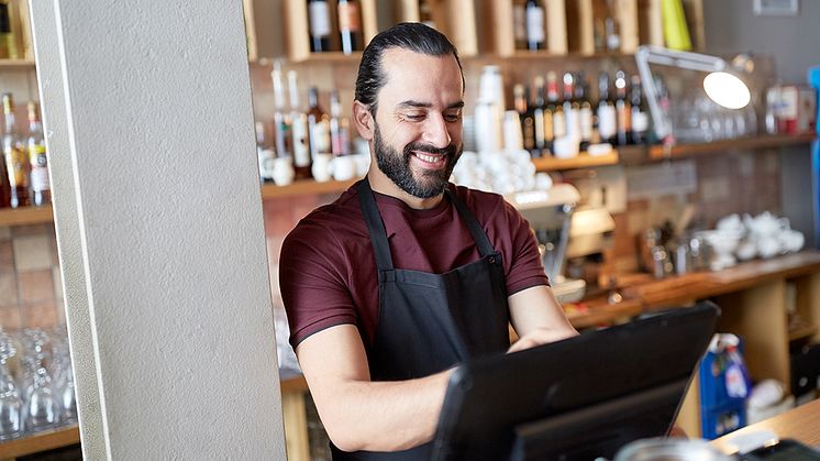Kopplingen mellan Trivec och Hogia  möjliggör snabb och säker hantering av fakturor för företag inom hotell- och restaurangbranschen.