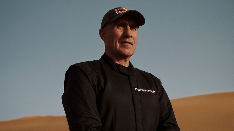 DEFENDER_RALLY_STEPHANE_PETERHANSEL_04.jpg