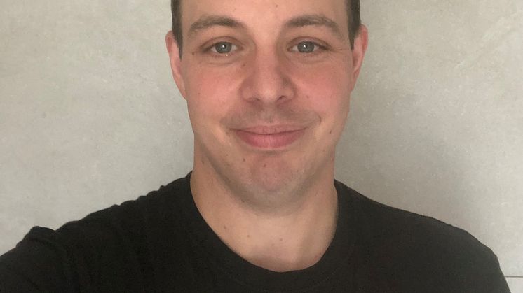 - I appen Golv- och Våtrumskontroll kan jag kan följa arbetsgången och se att jag inte missat något, säger Linus Elfström på George Anderson Golv.