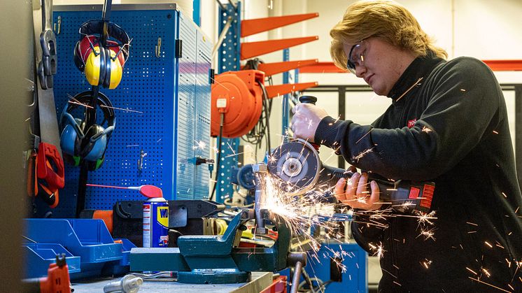 Bosch X-LOCK er et revolusjonerende nøkkelfritt vinkelslipersystem, som gjør det mulig å bytte tilbehør med ett enkelt klikk. Foto: TUM Studio