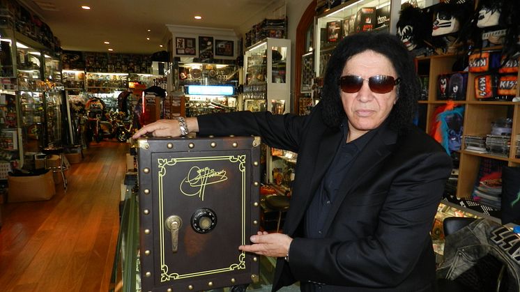 Gene Simmons / The Vault Experience