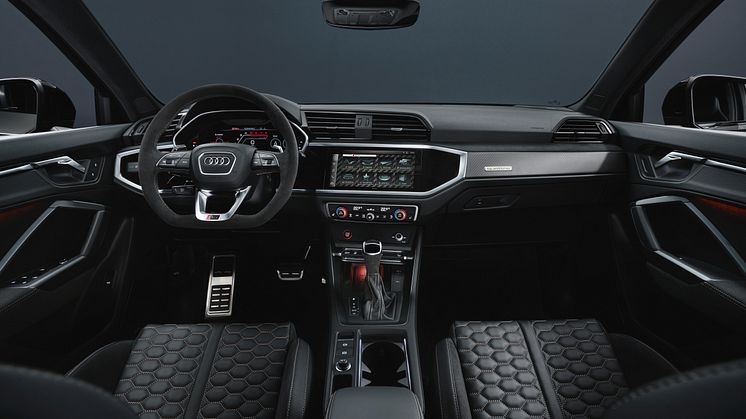 Audi RS Q3 Sportback edition 10 years (Chronosgrå metal)