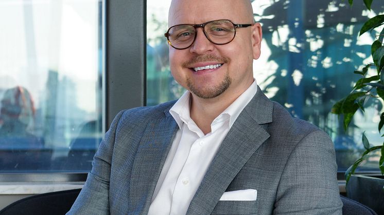 Joel Kral ny Hotel Manager för Clarion Sign