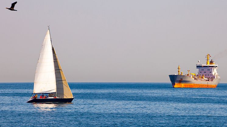 Ocean Signal - EPIRB_Sailing_406Day