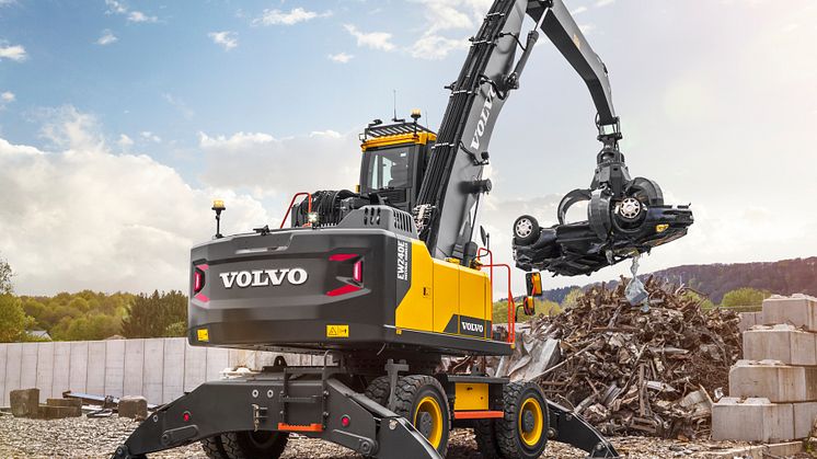 Volvo EW240E Materialhanterare - i återvinning
