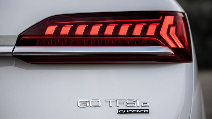 Audi Q7 TFSI e quattro (PHEV)