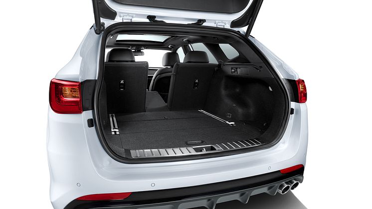 kia_optima_40_20_40_seats_split_Weiss_RGB_72dpi