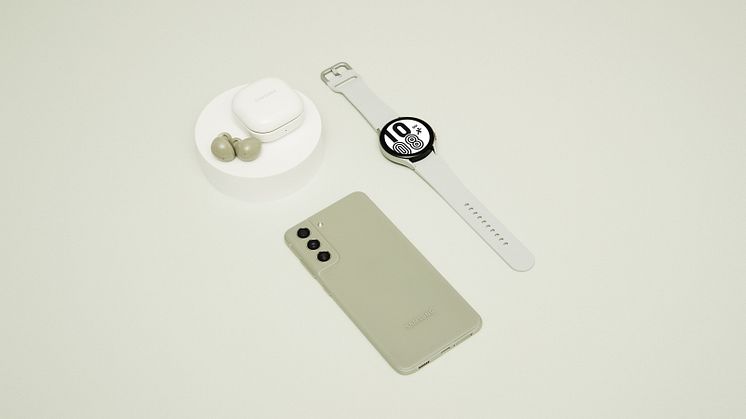 Galaxy S21 FE_Lifestyle Product 20.jpg