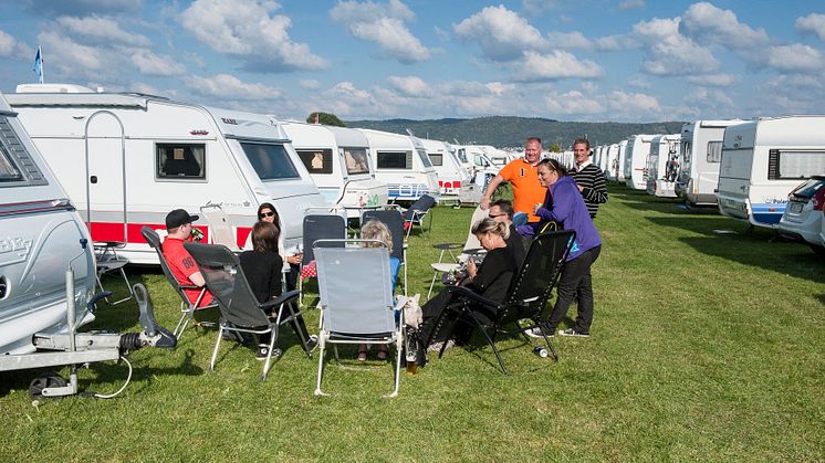 Folkfest med branschnyheter