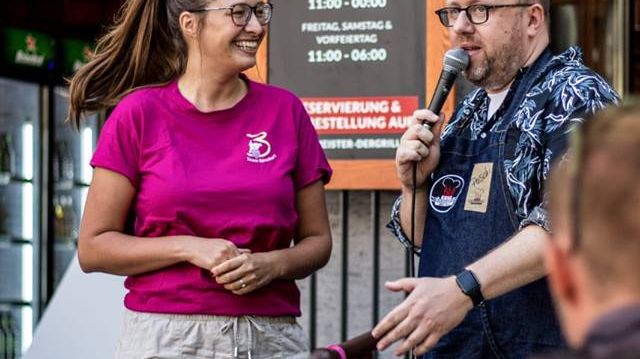 Burger-Wettessen für Bärenherz: „Burgermeister“ spendet Startgebühren dem Kinderhospiz