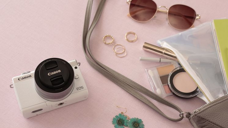 Simply incredible, incredibly simple: professional-looking photos are effortless with the Canon EOS M200 