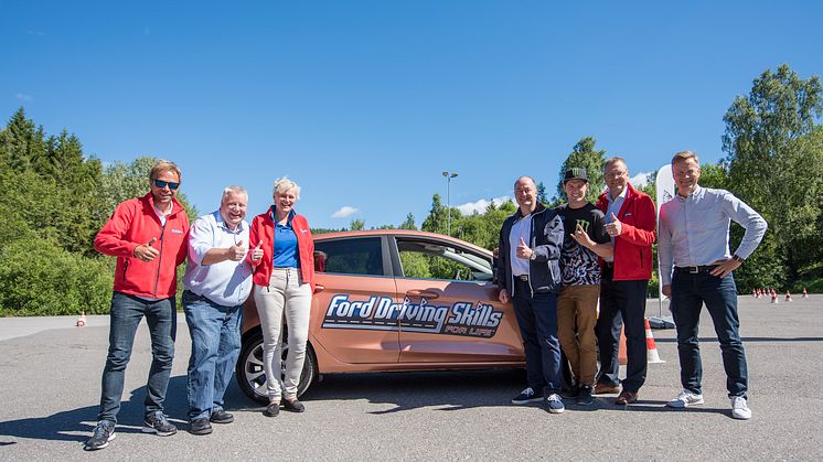 Fra pressekonferansen hvor Ford Motor Norge og forsikringsselskapet If lanserer et unikt opplæromgsprogram for unge sjåfører Ford Driving Skills for Life
