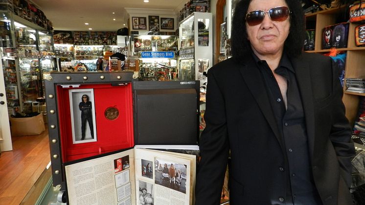 Gene Simmons / The Vault Experience
