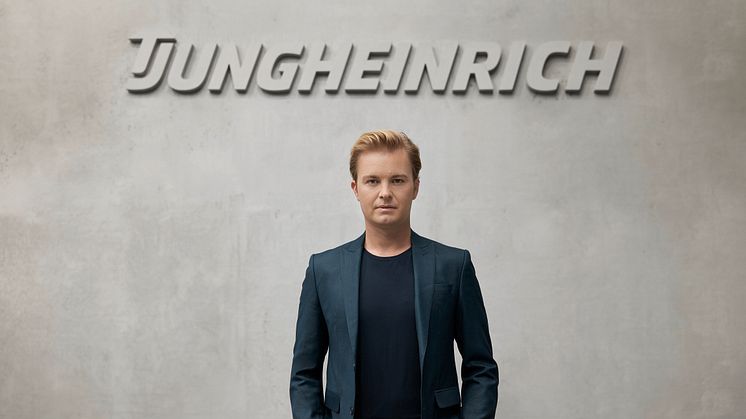 Hållbarhetsentreprenören och Formel 1-världsmästaren Nico Rosberg blir varumärkesambassadör för Jungheinrich.
