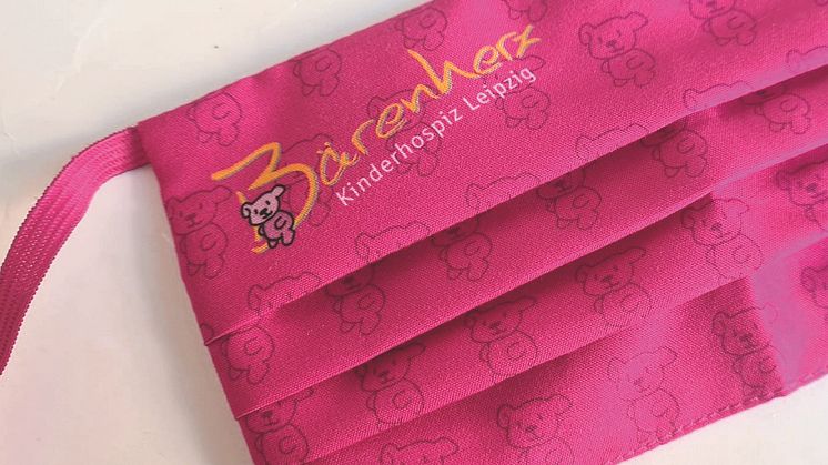 Solidarität zeigen: Bärenherz-Schutzmasken erwerben