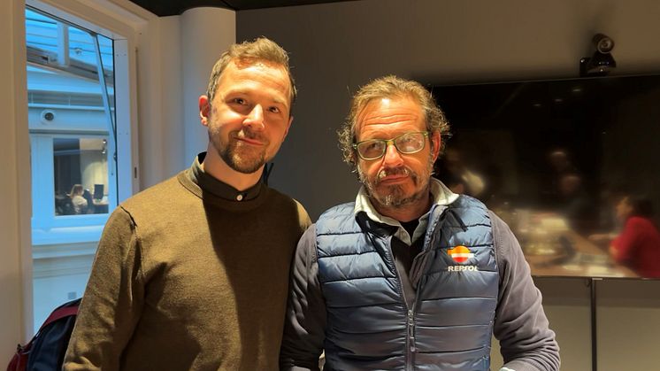 Repsol signering.jpg