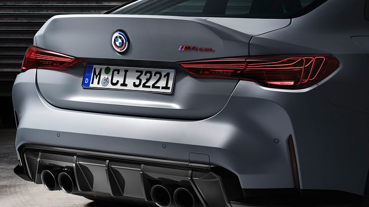 Helt nye BMW M4 CSL