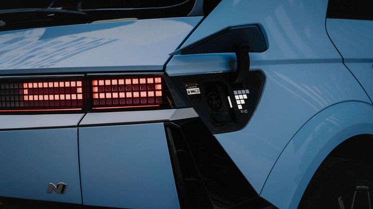 Hyundai-ioniq-5-n-korean-plates-56_wid_1024
