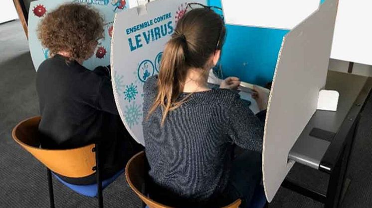 Smurfit Kappas Safe Portfolio hjälper företag och skolor med avskärmningsskydd under Covid-19