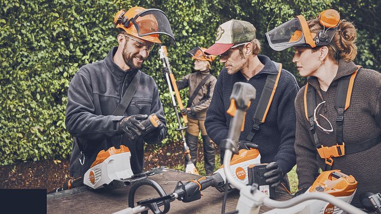 Hälsa och säkerhet är ett prioriterat ämne i skogs- och grönytebranschen, visar en ny branschundersökning av tillverkaren STIHL.
