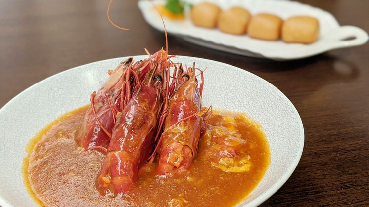 Chilli Prawn Served with Mantou (2).jpg