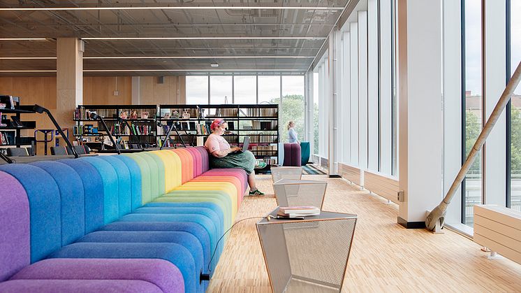 Stadsbibliotekets ungdomsavdelning i Kulturkvarteret, Örebro.