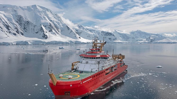Sir David Attenborough_credit_British Antarctic Society