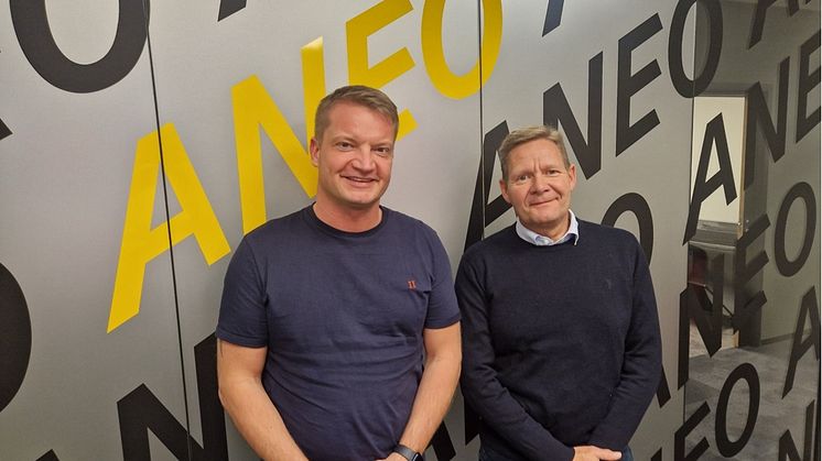 Aneo Retail satser videre i et nytt marked. Teknisk rådgiver Mads Jensen (t.v.) og salgssjef Michael Kønig (t.h) er på plass i Aarhus for å lede arbeidet med elektrifisering av dagligvarehandelen i Danmark.