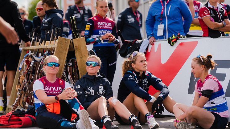 STÅR OVER: Marte Olsbu Røiseland står over helgens NM. Ragnhild Femsteinevik og Karoline Knotten stiller imidlertid til start. Foto: NSSF