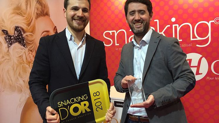 Florentin Ducoté and Grégoire Bodin,  cofounders of Picadeli France, recieves the Snacking d’Or award on the Sandwich & Snack Show