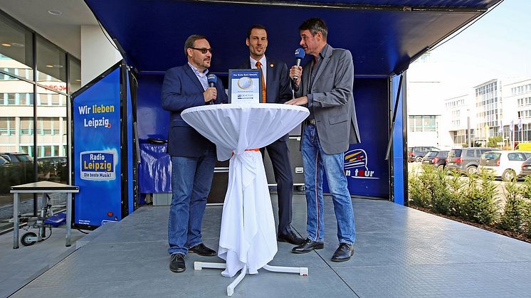 Eröffnung des LOGINN by Achat: Holm Retsch (DEHOGA), Marcus Köhler (Direktor) und Roman Knoblauch (Radio Leipzig)