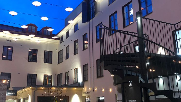 Victoriagården i mörker