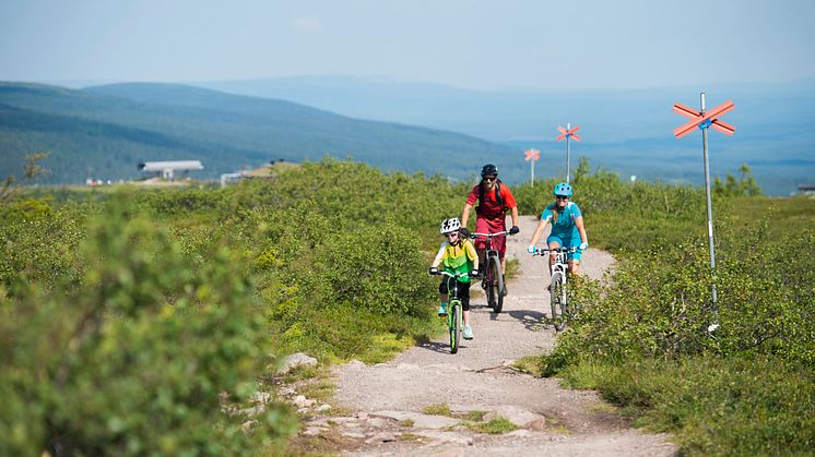 Idag öppnar sommarsäsongen i Sälenfjällen – oändliga friluftsmöjligheter och gott om utrymme