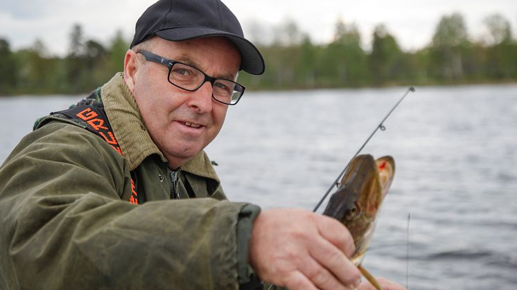 Paradis Fiskecamp - Lennart Svärd nominerad till årets turismpris 2012