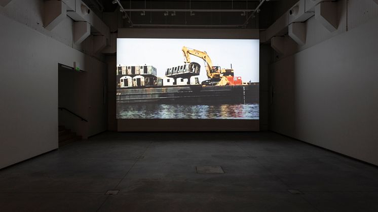 Cyprien Gaillard "Overburden" på Accelerator 2019.