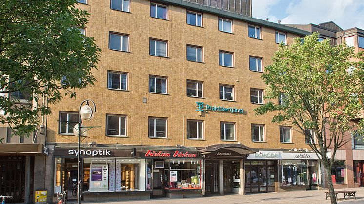 ​Praktikertjänst Fastigheter AB har sålt Läkarhuset i Karlstad