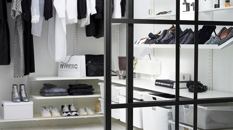 Elfa_Clothing_Interior_Click-in_system_Classic_Slidingdoor_Gallery_2021_02_3.jpg