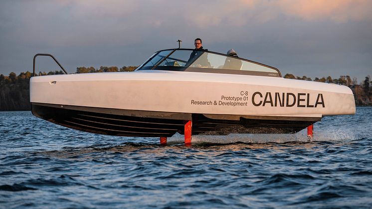 Candela C-8 maiden flight