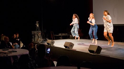 Studiefrämjandet söker dansare och dansgrupper till två dansarrangemang i vår  – ansök till dansresidens och dansturné senast i november 
