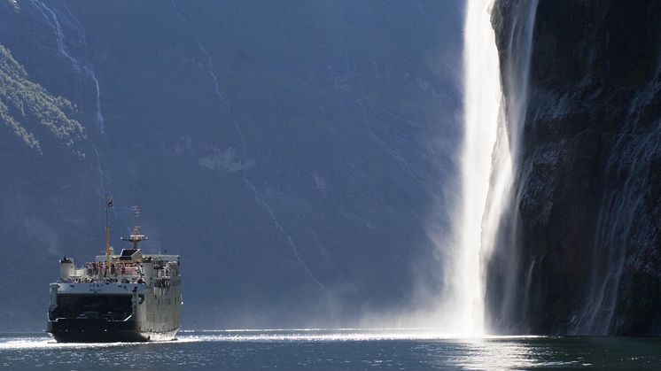 Nya reseappen förenklar att resa kollektivt i vackra Møre og Romsdal, Norge      Foto Terje Rakke, Nordic Life AS