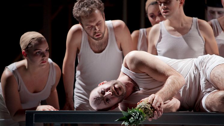 Opera - dead or alive?