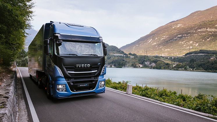 IVECO Stralis NP 460  - 2.