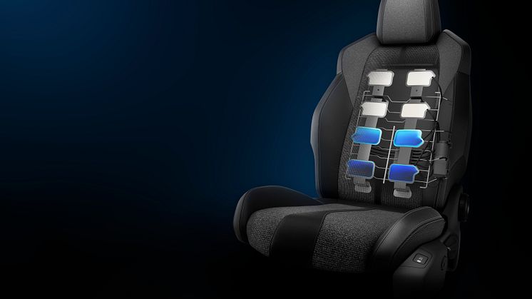 Första bilderna på Peugeots nya SUV 3008