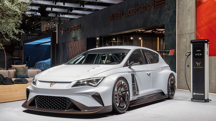 CUPRA E-racer
