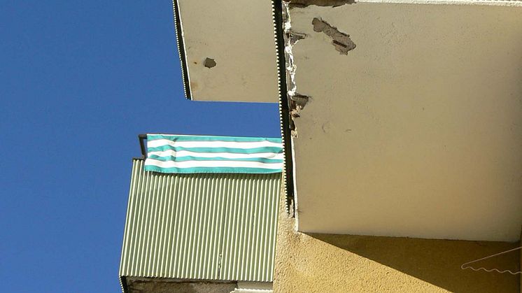 Balkongen- en viktig byggnadsdel som ofta blir förbisedd avseende underhåll