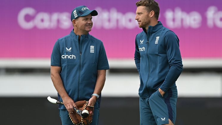 England Men's White Ball Head Coach Matthew Mott (left) and White Ball Captain Jos Buttler (Getty Images)