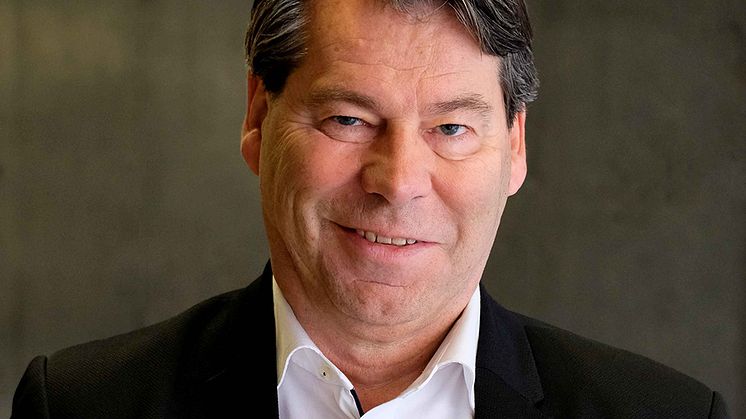 Chefsåklagaren Stefan Lundberg från Ekobrottsmyndigheten mottagare av Stiftelsen Tryggare Sveriges Brottsförebyggande pris 2021
